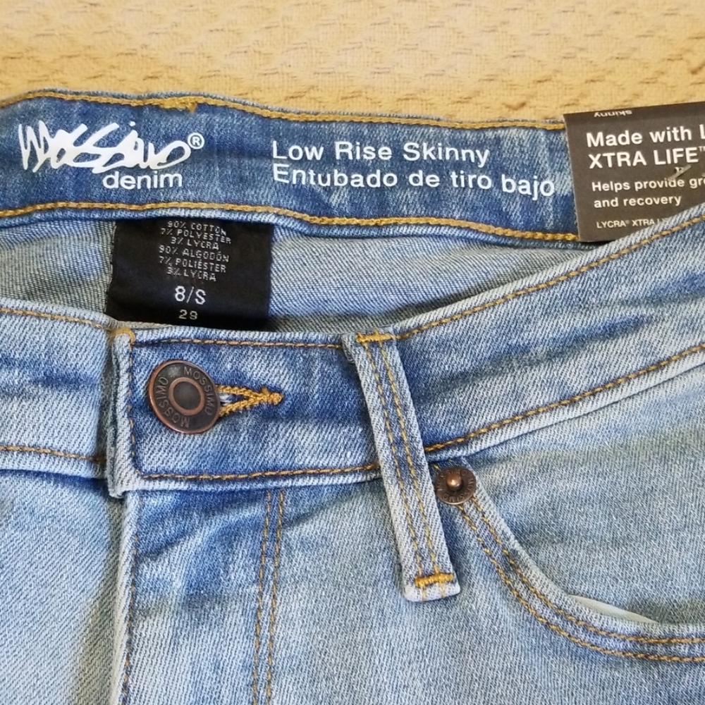 Mossimo Jeans - Picture 4 of 6